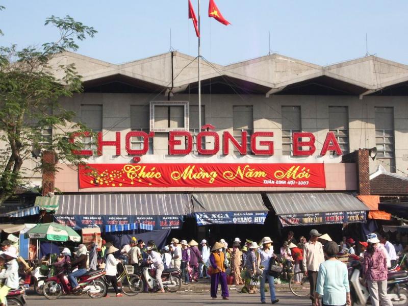 Le marché Dong Ba à Hué