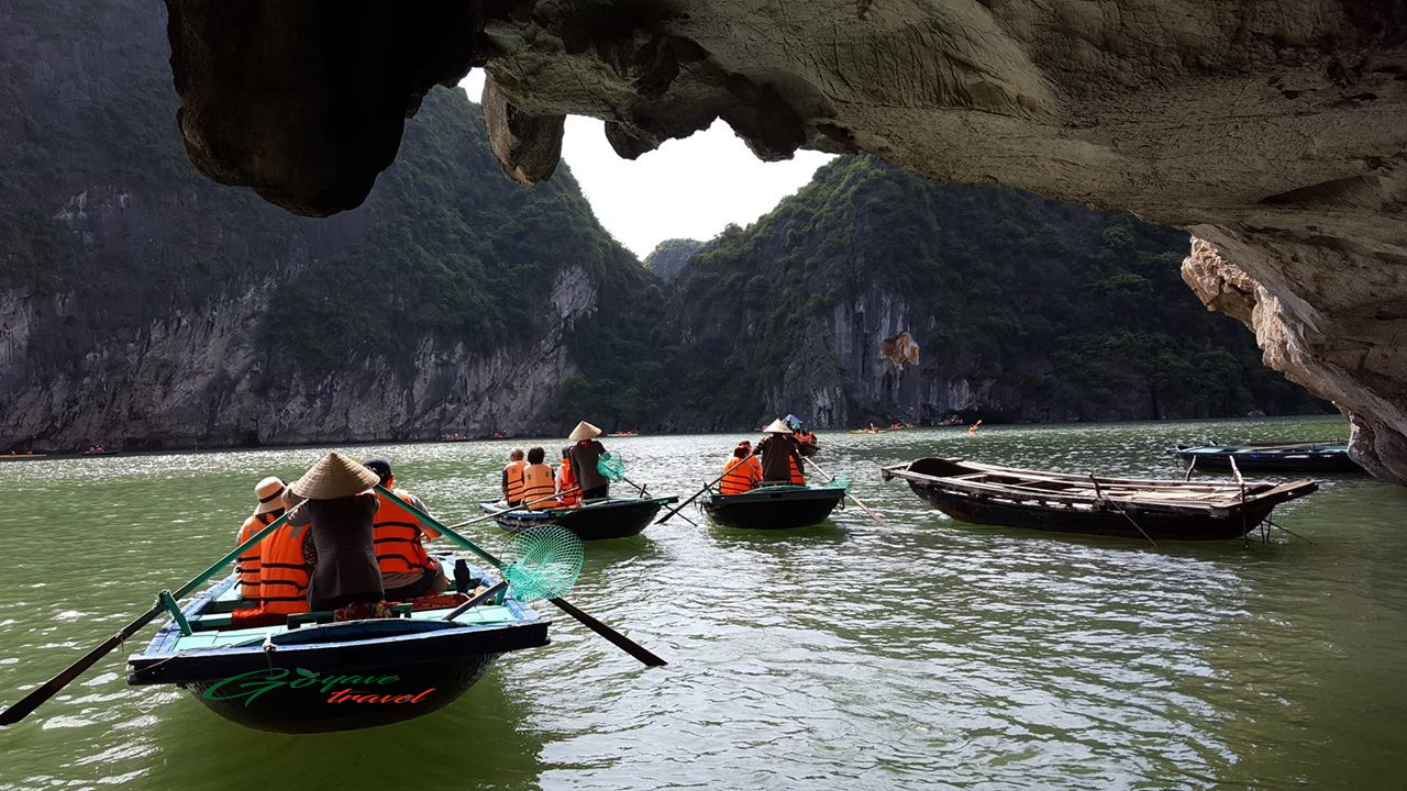 un petit tour en sampan